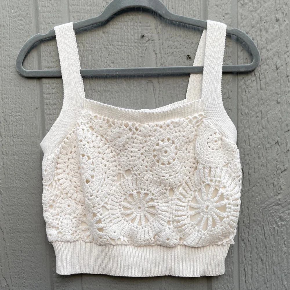 House of Harlow 1960 White Crochet Crop Top Size: M - Picture 2 of 9